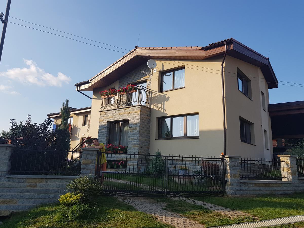 Privat Bartky Διαμέρισμα Vrbov Εξωτερικό φωτογραφία